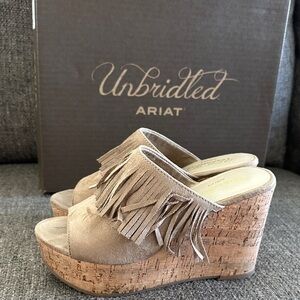 Ariat Unbridled Women's Brown Fringe Mules. Leigh Sand Size 6